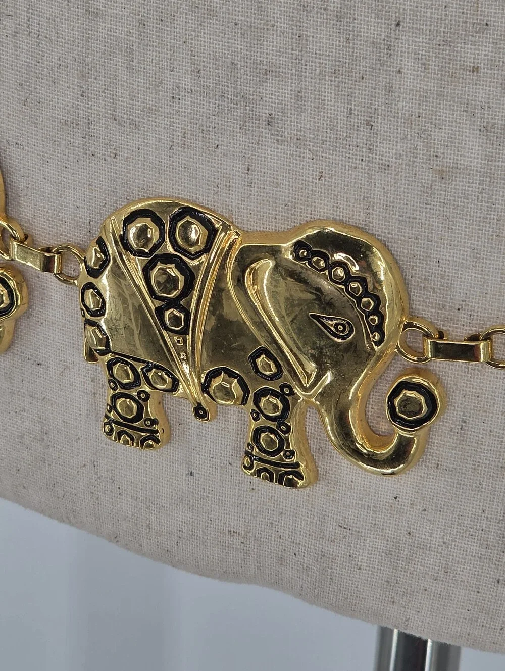 Vintage 1998 Elephant Chain Belt OS Gold Black Enamel Statement